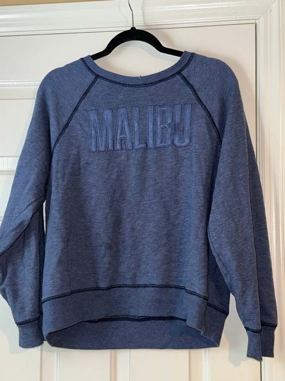 Blue Embroidered Crewneck Sweatshirt Raglan Sleeves Flaw